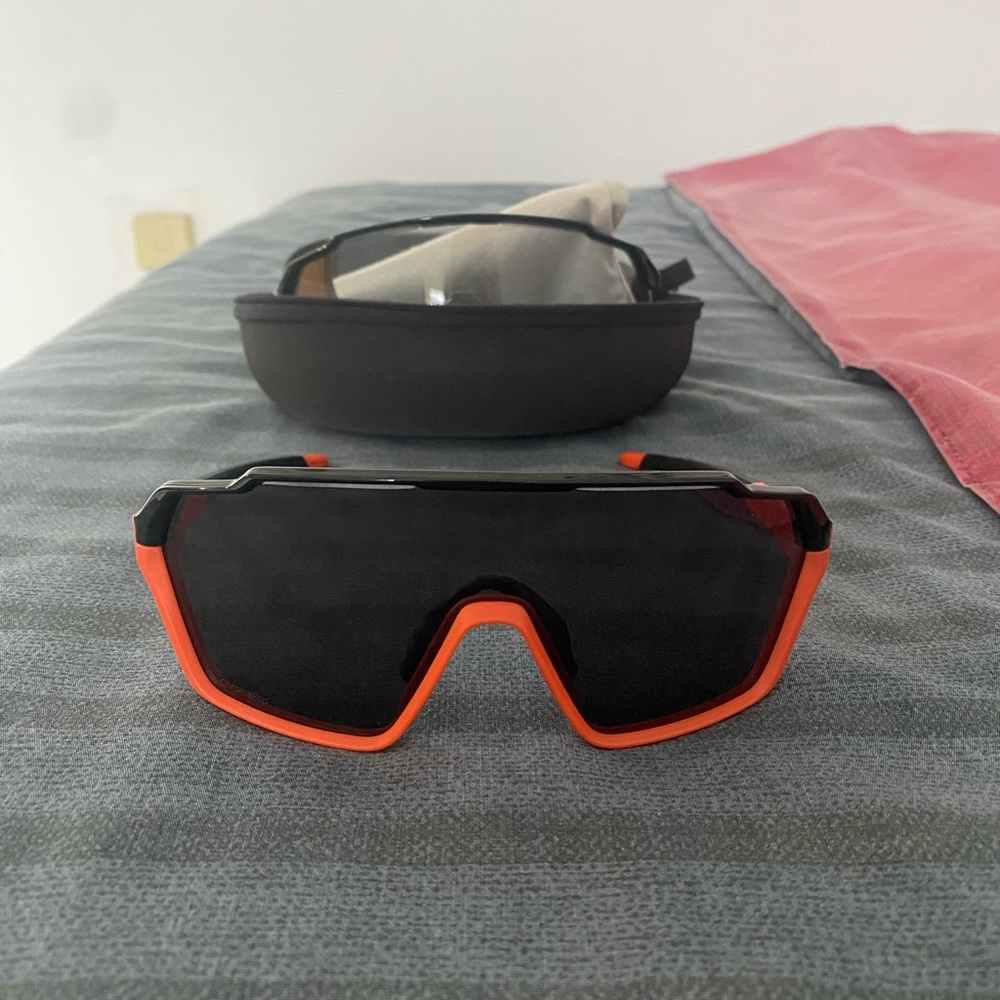 SMITH Shift MAG Sunglasses Matte Black / Cinder Orange